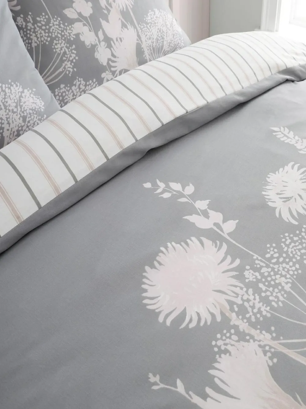 Best Catherine Lansfield Grey Meadowsweet Floral Reversible Duvet Cover Set