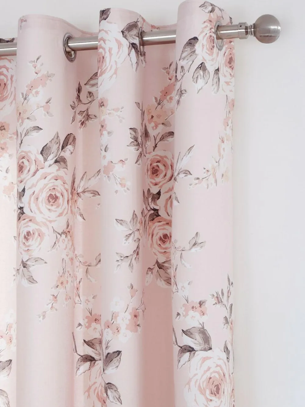 Discount Catherine Lansfield Canterbury Floral Eyelet Curtains Pink