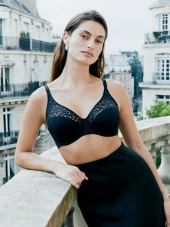 Best Chantelle Norah Soft Feel Underwired Bra Black