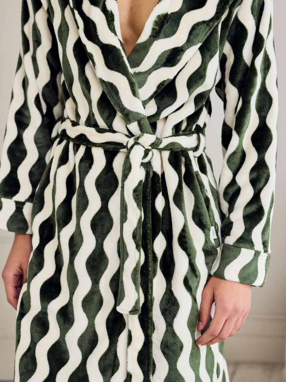 Chelsea Peers Green Fleece Wavy Stripe Hooded Dressing Gown^ Bathrobe