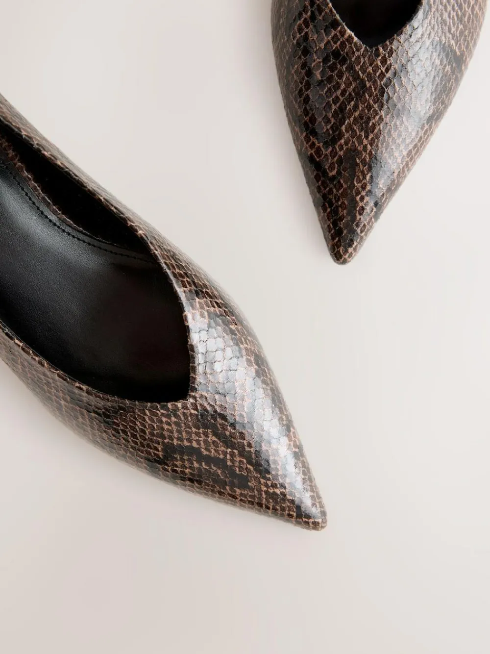 Online Next Standard/Wide Fit Point Toe Low Kitten Heels Shoes Chocolate Brown