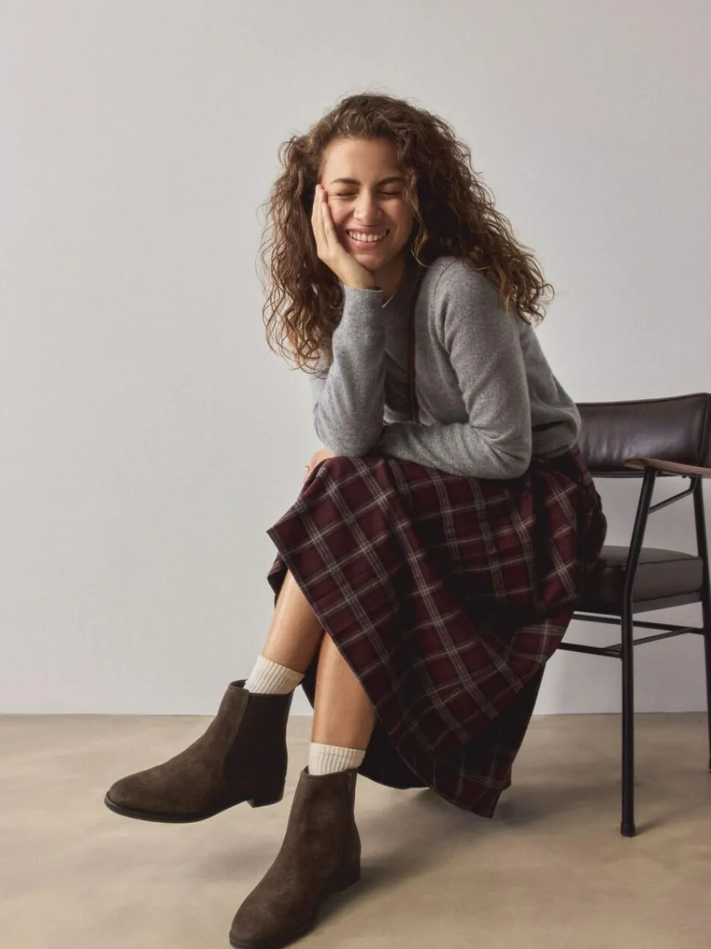 Next Chocolate Brown Suede Embossed Standard/Wide Fit Forever Comfort® Chelsea Ankle Boots^Women Boots & Wellies|Boots