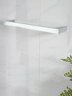 Next Garda Large^ Bathroom Accessories
