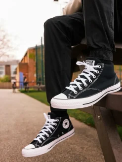 Outlet Converse Black Chuck Malden Street Trainers