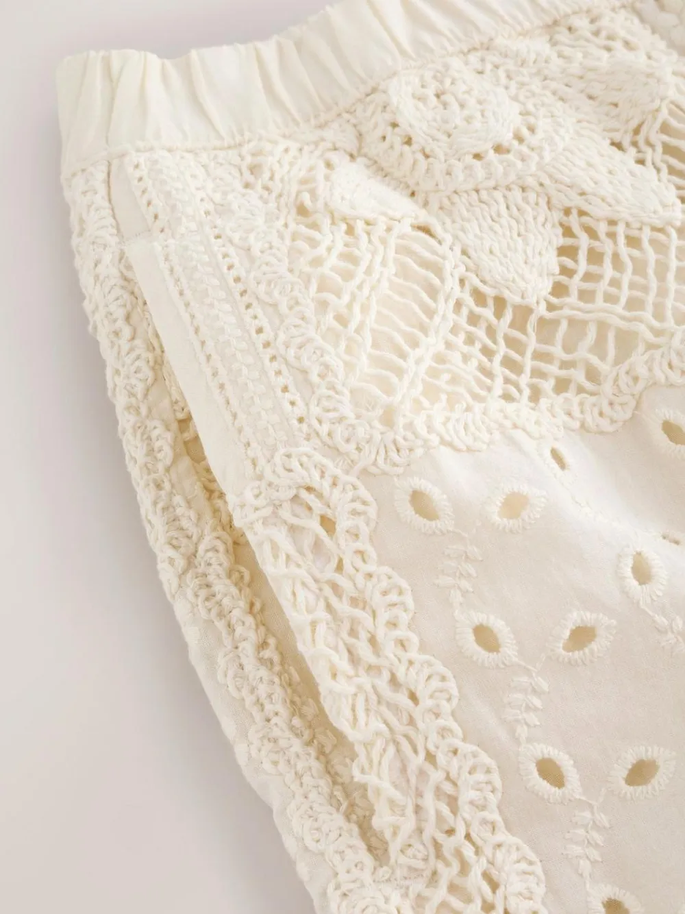 Online Next Cream Crochet Summer Shorts