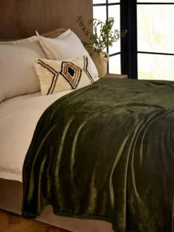 Next Dark Green Plush Fleece Throw^ Cushions & Throws