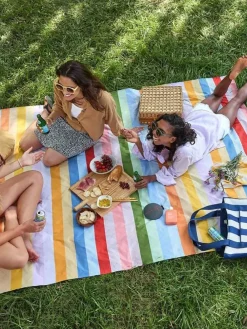 Best Dock & Bay Picnic Outdoor Waterproof Blanket Candy Stripes