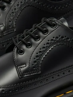 New Dr. Martens Black Unisex 3989 Smooth Brogue Leather Shoes