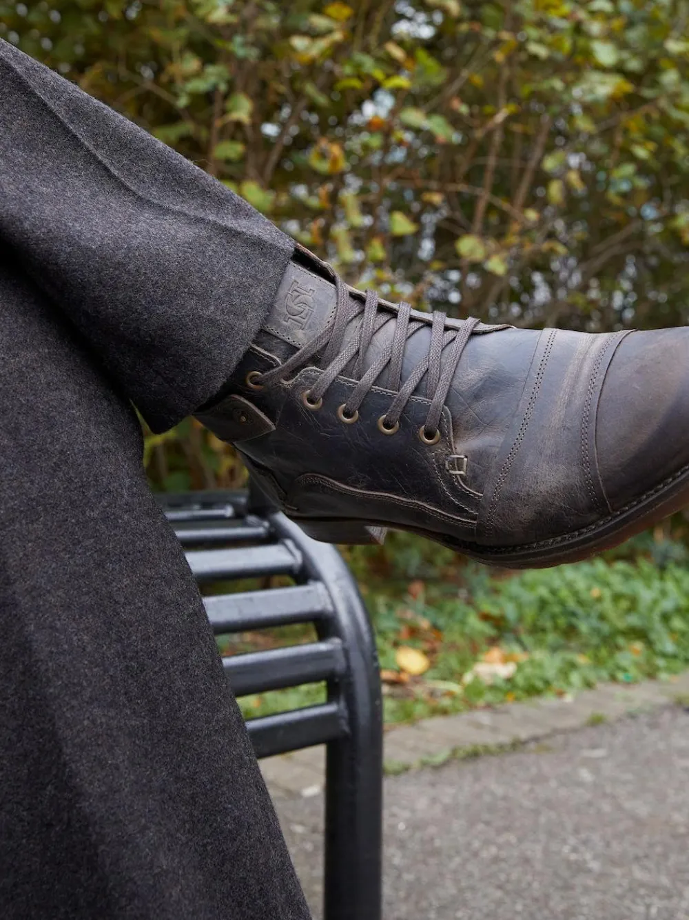 Dune London Standard Fit Heavy Duty Leather Simon Ankle Boots^ Boots|Boots