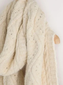 Next Ecru Cable Knit Cosy Scarf^Women Hats, Gloves & Scarves|Hats, Gloves & Scarves