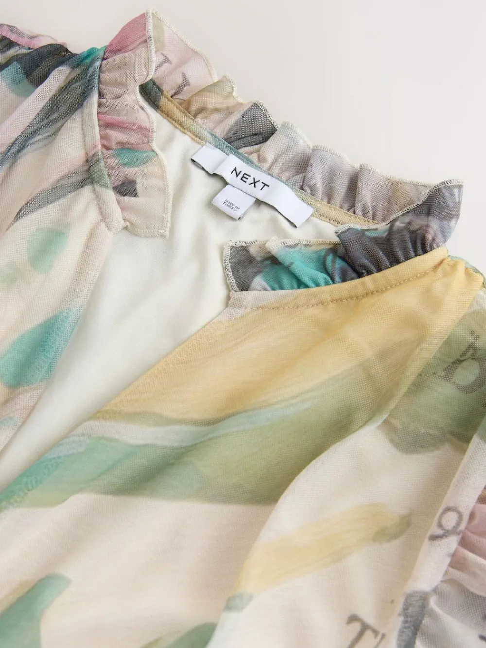 Next Pleated Mesh Print V-Neck Occasion Maxi Dress^Women Occasion Dresses|Maxi Dresses