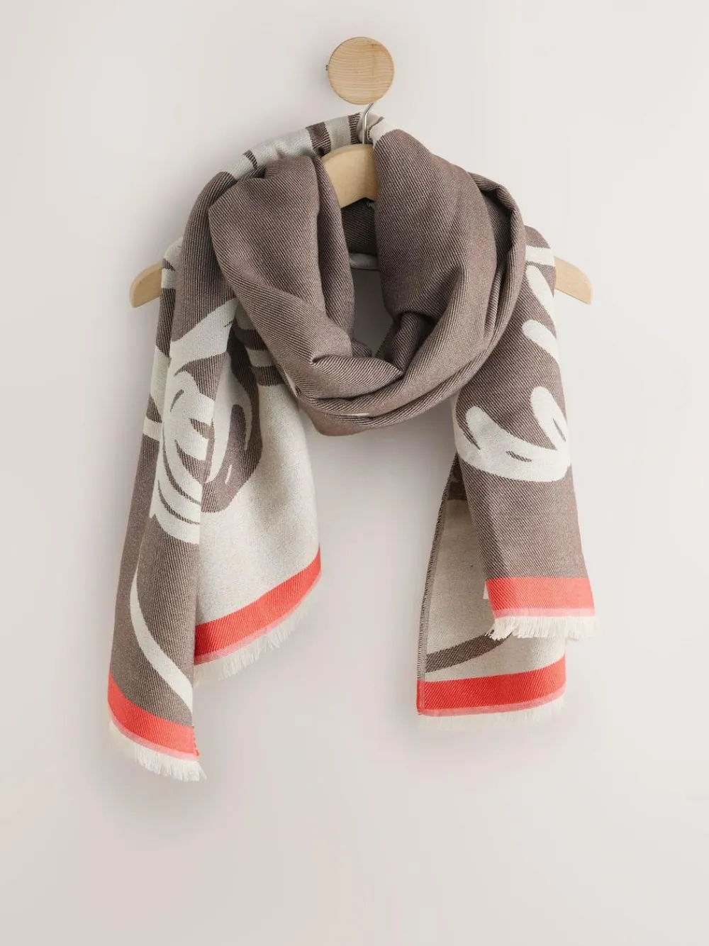 Hot Next Ecru Hamish the Highland Cow Midweight Scarf