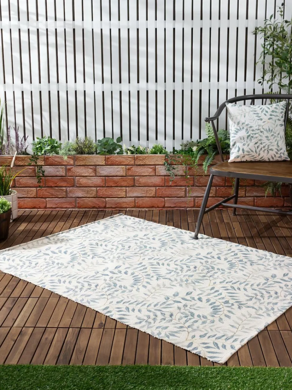 Online Evans Lichfield Green Vinea Floral Outdoor/Indoor Washable Rug