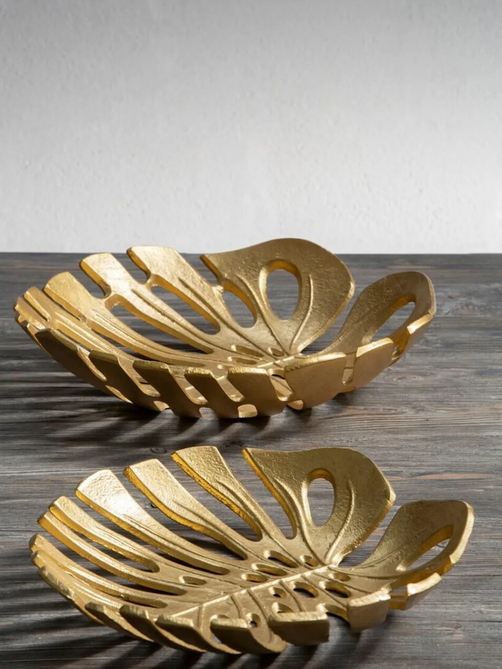 Best Fifty Five South Gold Prato Monstera Leaf Dish