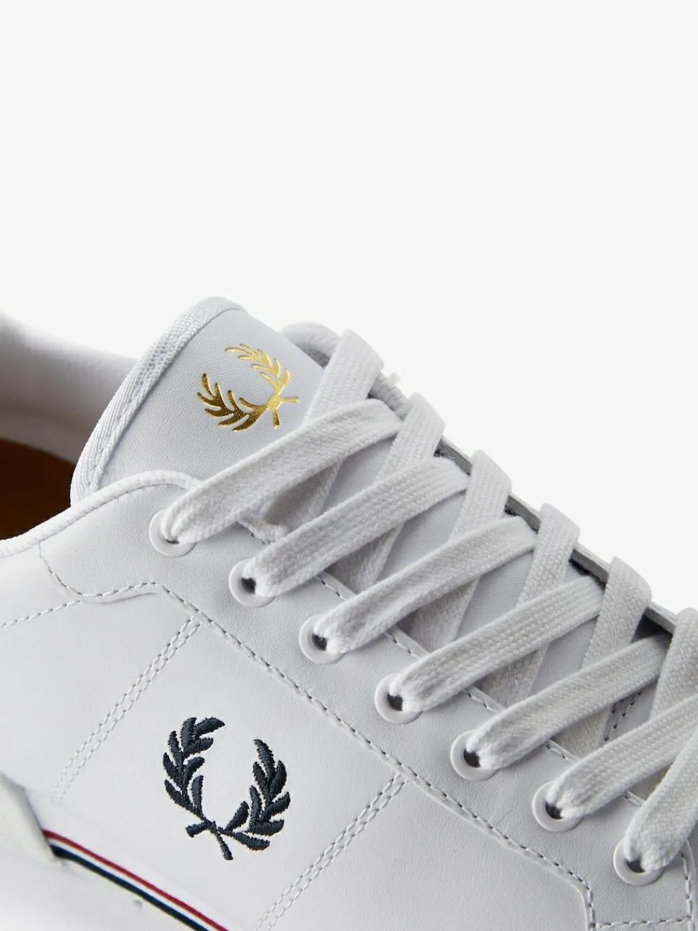 Outlet Fred Perry White B722 Leather Trainers