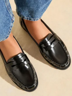 Friends Like These Flat Ruched Comfort Slip On Penny Loafers^Women Flats