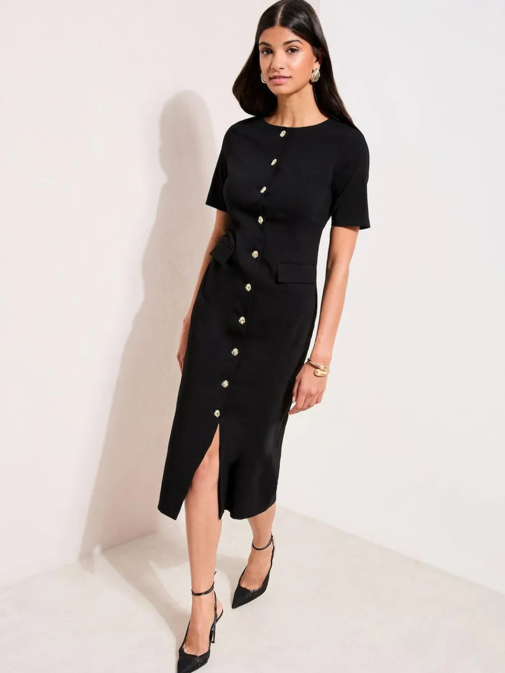 Clearance Friends Like These Sculpting Stretch Button Midi Dress Black