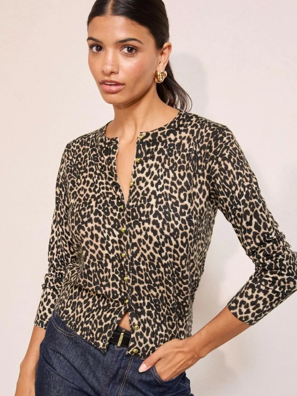 Outlet Friends Like These Animal Dome Button Cardigan Brown