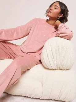 Outlet Friends Like These Pink Bow Embossed Long Sleeve Pyjamas