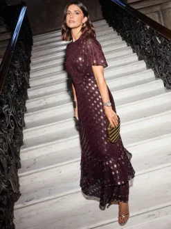 Clearance Friends Like These Foil Spot Short Sleeve Chiffon Tie Maxi Dress Red