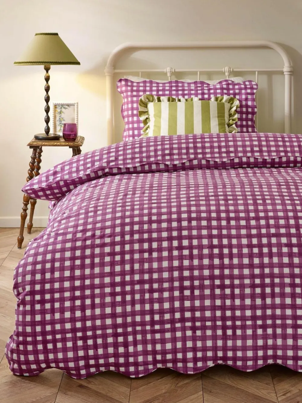 Furn Berry Pink Scalloped Edge Gingham Duvet Set^ Branded Bedlinen|Bedsets & Duvet Covers