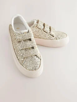 Next Standard Fit (F) Low Top Trainers^ Sneakers