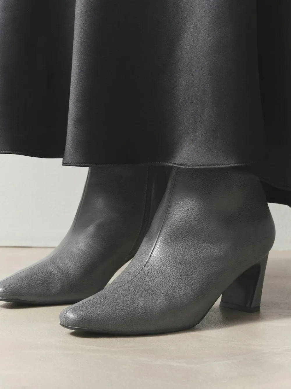 Next Forever Comfort® Chisel Toe Heeled Ankle Boots^Women Boots & Wellies|Boots