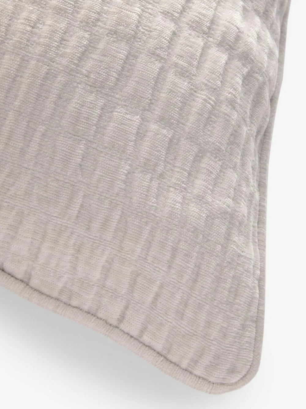 Outlet Next Textured Chenille 59 x 59cm Cushion Ivory