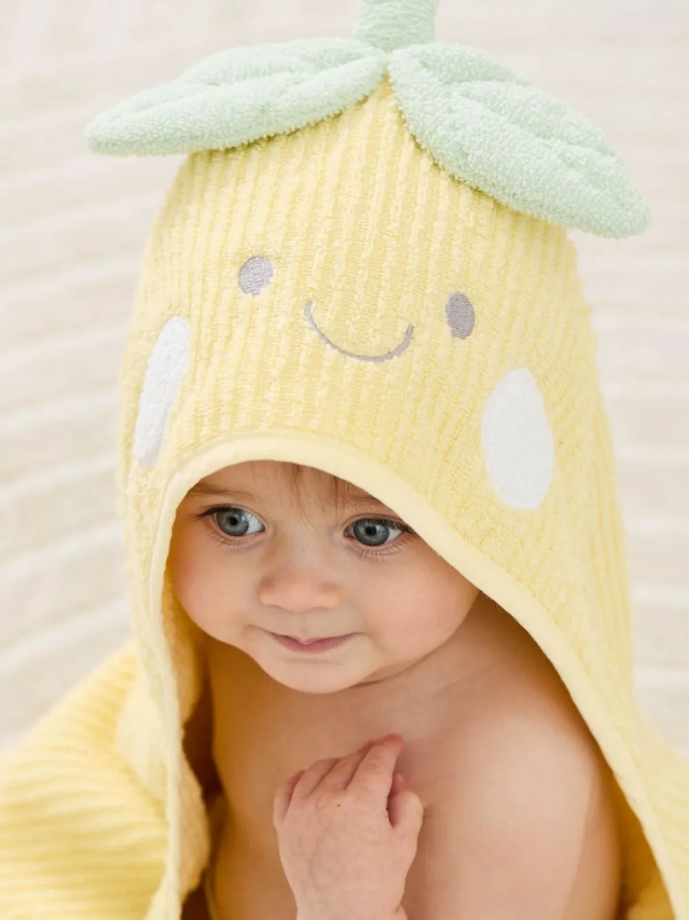 Jojo Maman Bébé Yellow Lemon Character Hooded Towel