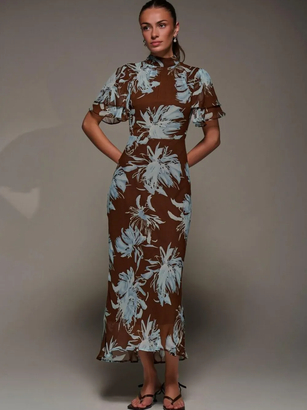 Outlet Jolie Moi Brown High Neck Angel Sleeve Chiffon Maxi Dress