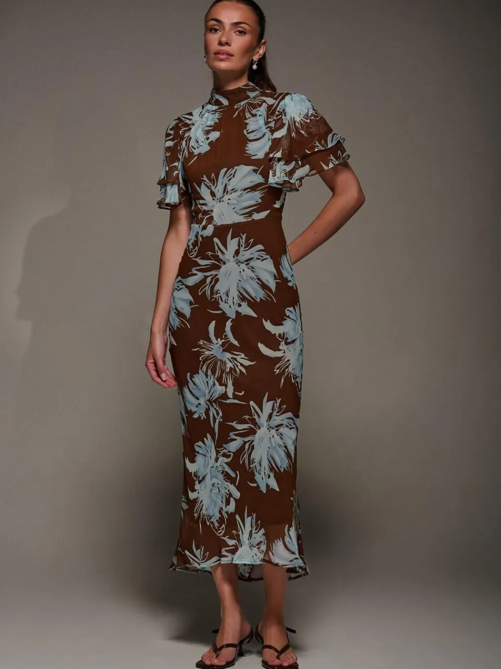 Outlet Jolie Moi Brown High Neck Angel Sleeve Chiffon Maxi Dress