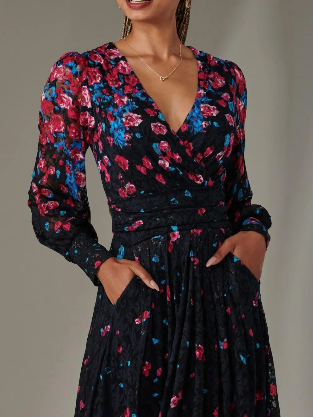 Outlet Jolie Moi Dalia Symmetrical Print Lace Maxi Dress Pink