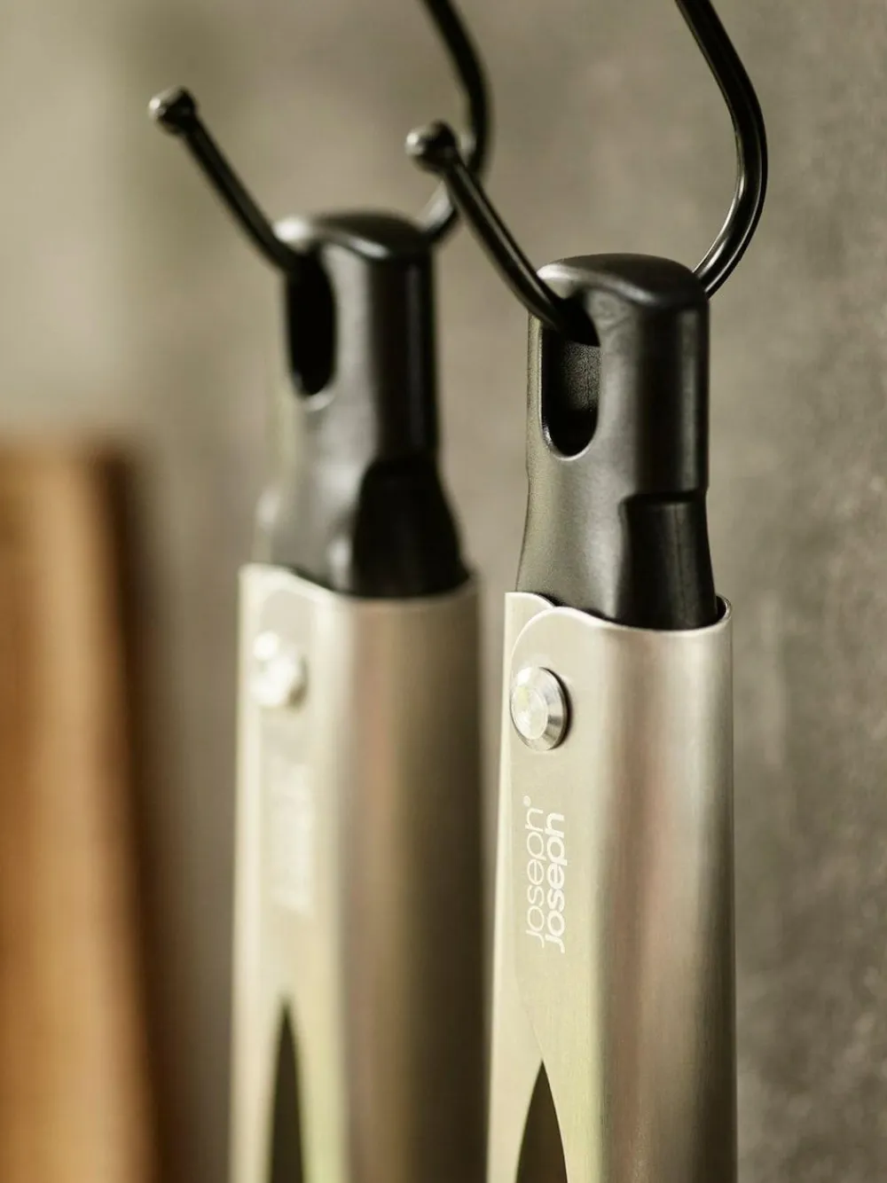 Sale Joseph Joseph Silver Elevate Fusion 2pc Silicone Tong Set