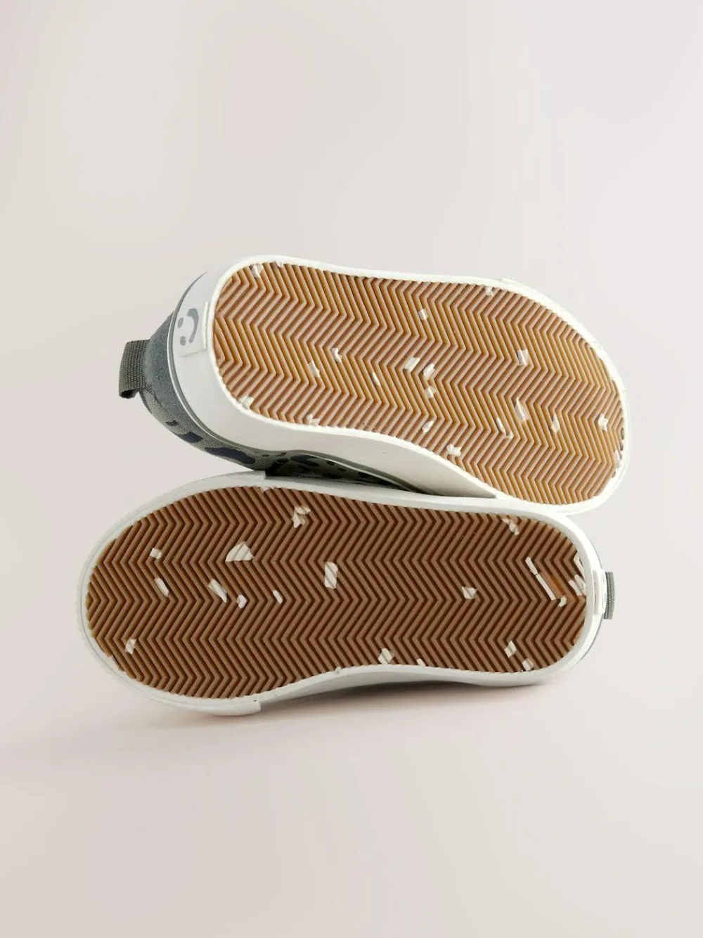 Next Khaki Green Standard Fit (F) Touch Fastening Skate Trainers^BOY Sneakers