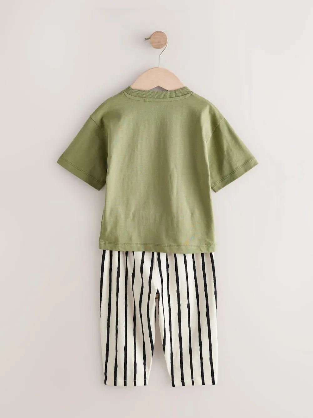 Next Short Sleeve T-Shirts & Joggers Set 3 Pack (3mths-7yrs)^BOY Multipacks|Tops