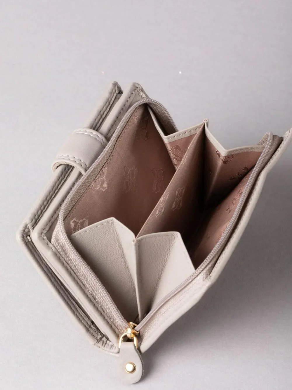 Lakeland Leather Grey Small Tab Purse^Women Purses