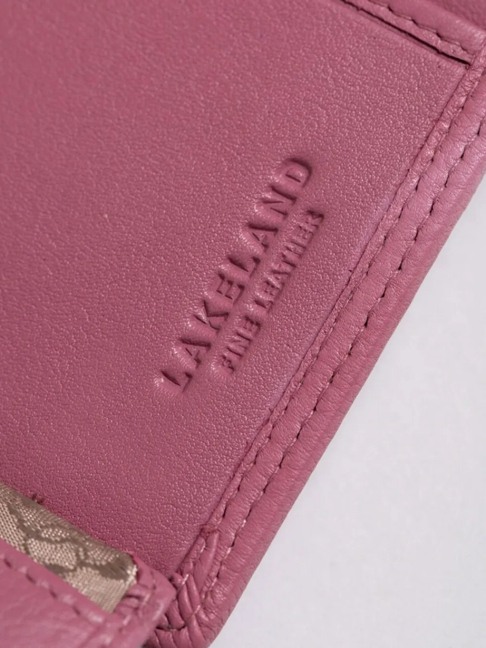 Lakeland Leather Mauve Pink Small Tab Purse^Women Purses