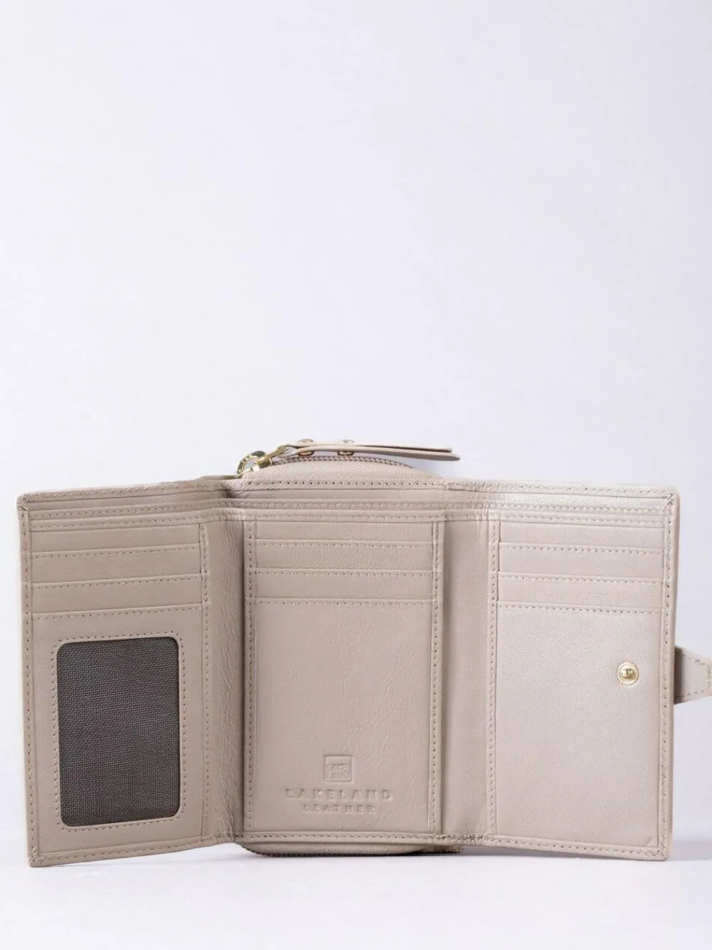 Outlet Lakeland Leather Natural Medium Icon Stud Tab Purse