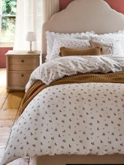 Laura Ashley Red Aylesmore Cotton Gauze Duvet Cover and Pillowcase Set^ Branded Bedlinen