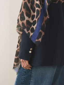 Next Leopard Print Lightweight Scarf^Women Hats, Gloves & Scarves|Hats, Gloves & Scarves