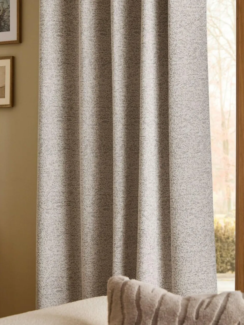 Best Next Bouclé Super Thermal Eyelet Curtains Light Grey