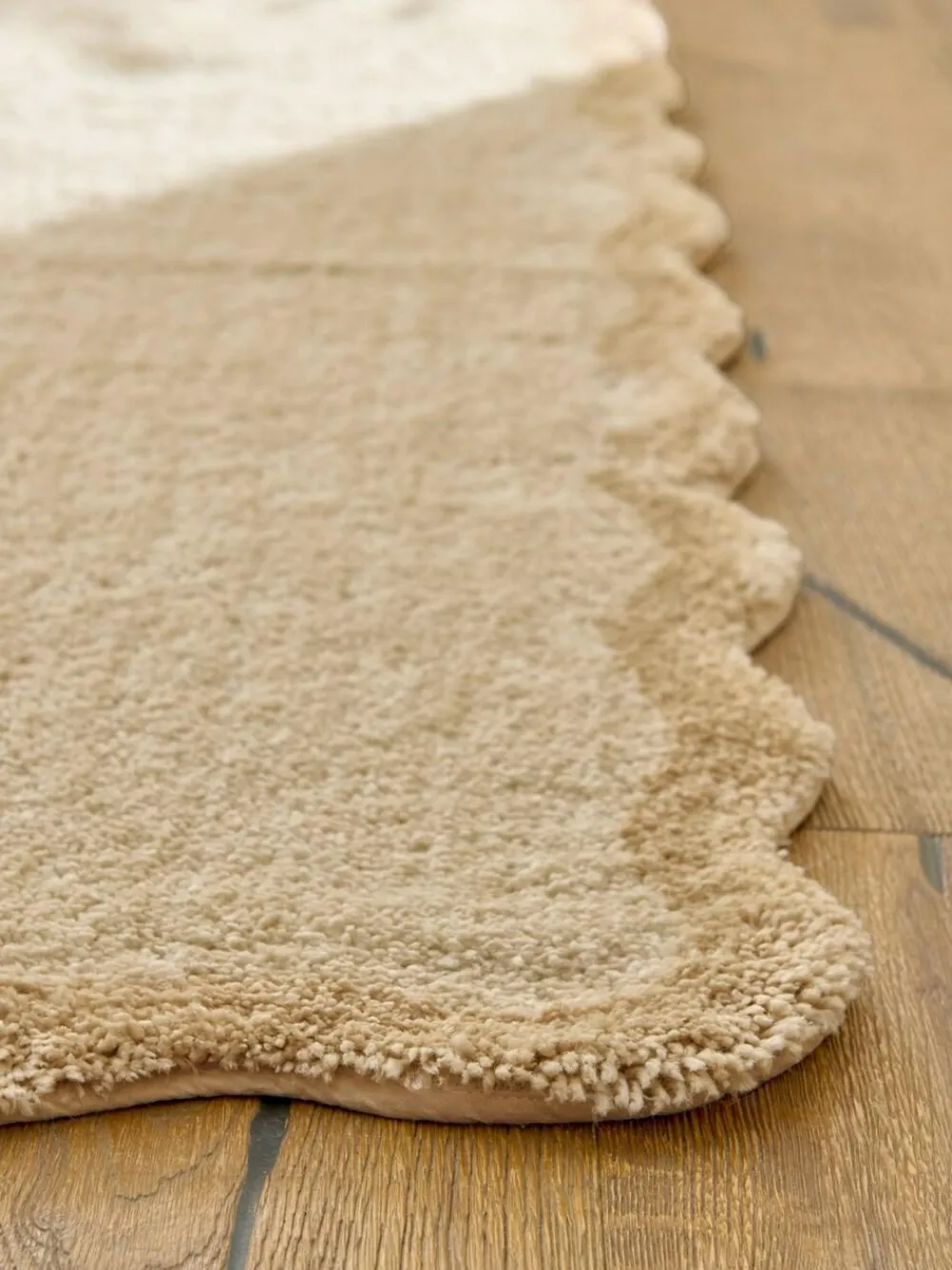 Next Light Natural Soft Scallop Washable Runner^ Rugs & Runners