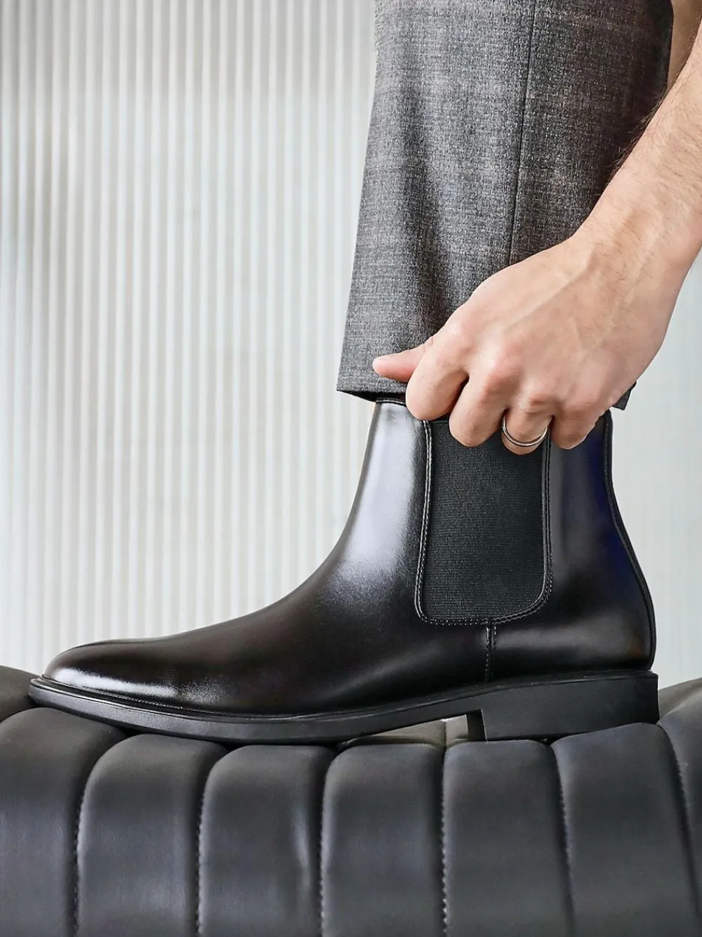 Discount Linzi Antonio Chelsea Boots Black