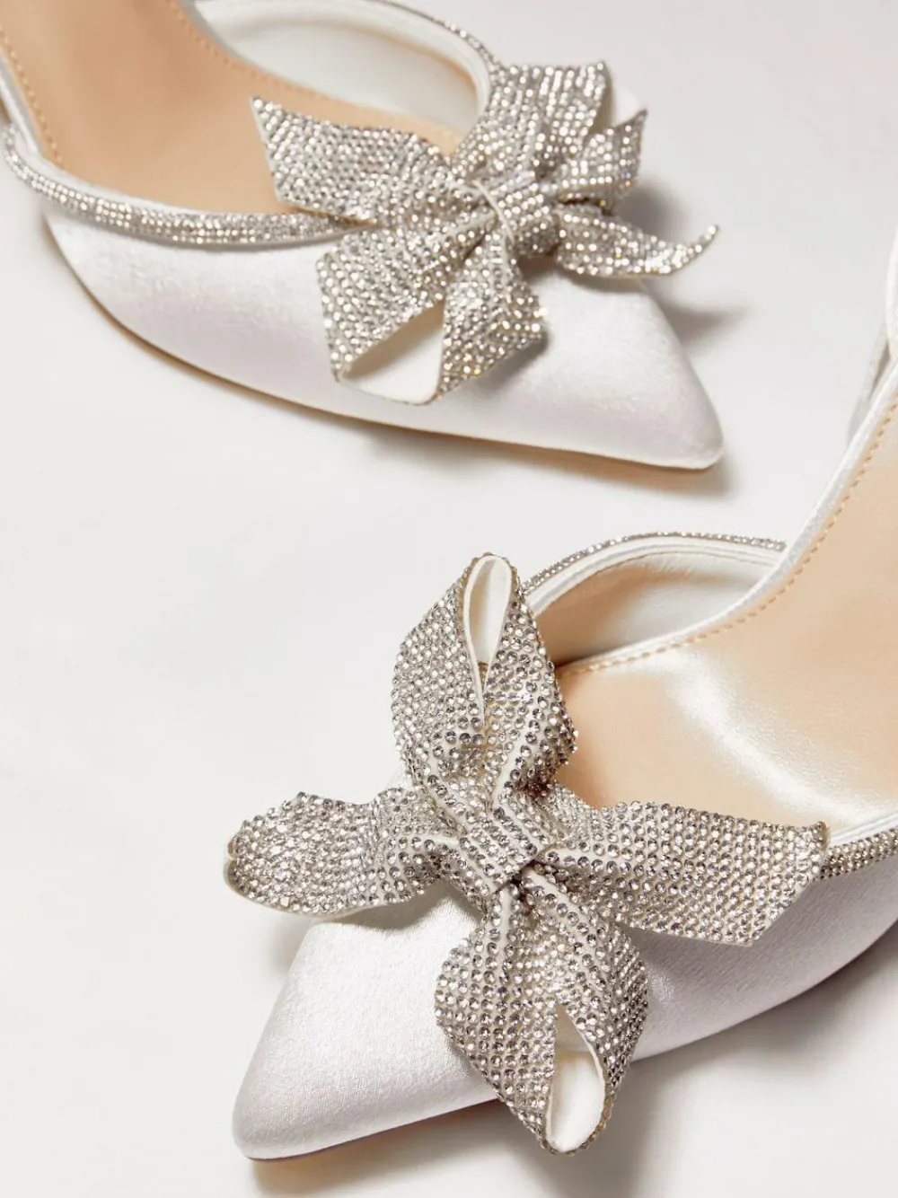 Sale Linzi Ivory Bridal Angela Satin Diamante Bow Detail Court Heels