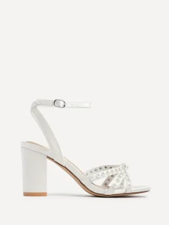 New Linzi Ivory Enchanted Pearl Detailed Front Stap With Block Sandals