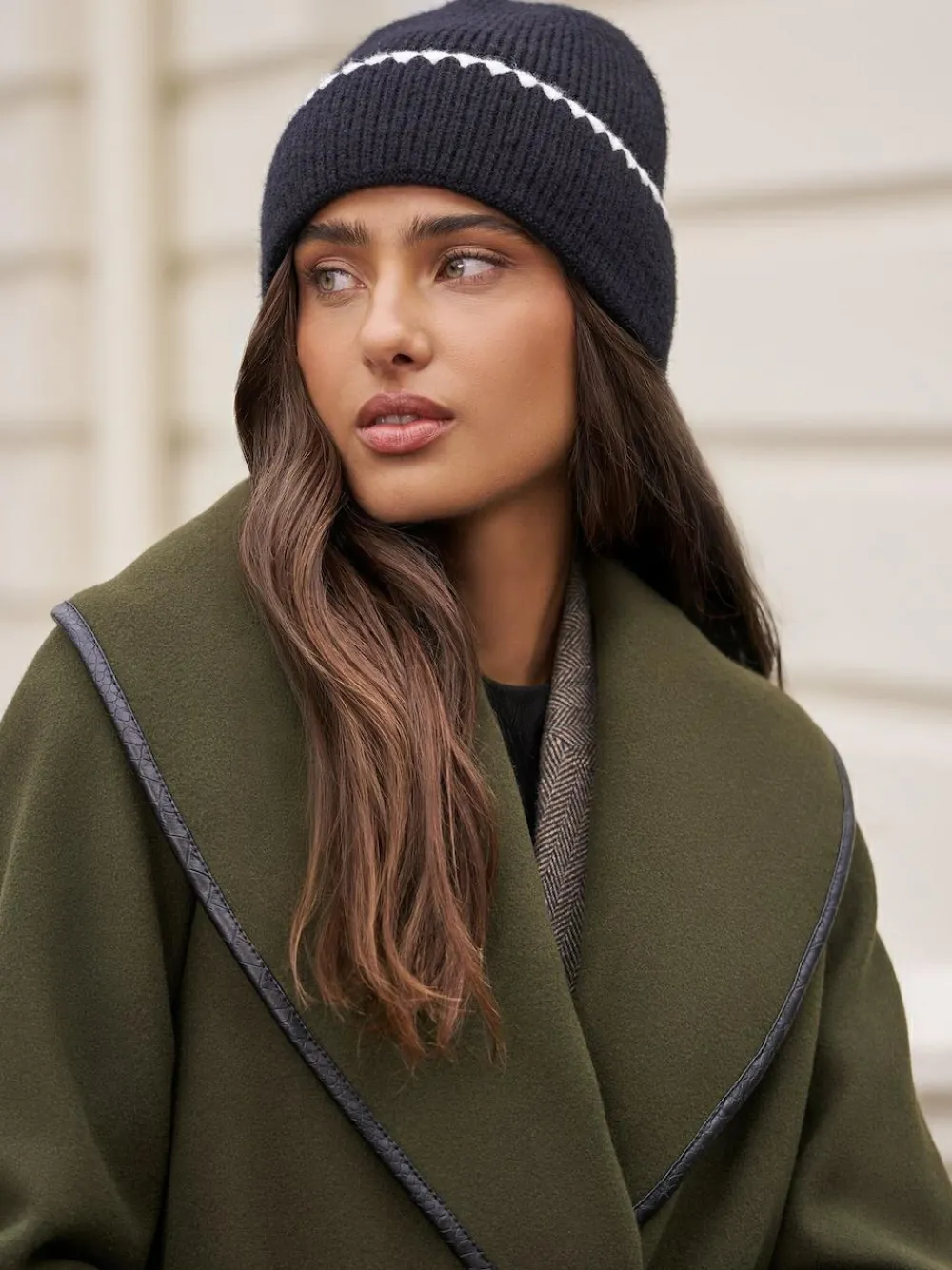 Lipsy Whipstitch Trim Beanie Hat^Women Hats, Gloves & Scarves|Hats, Gloves & Scarves