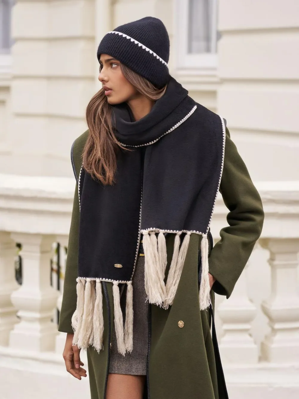 Lipsy Whipstitch Trim Beanie Hat^Women Hats, Gloves & Scarves|Hats, Gloves & Scarves