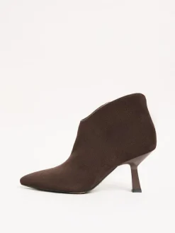 New Lipsy Standard fit Faux Suede Low Heel Ankle Kitten Heels Chocolate Brown