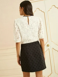 New Love & Roses Mini Skirt Black Flocked Bow Print