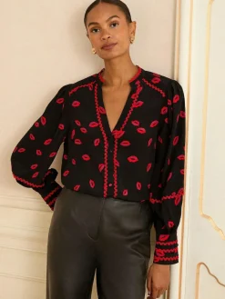 Outlet Love & Roses Black Lips Print Notch Neck Long Sleeve Blouse